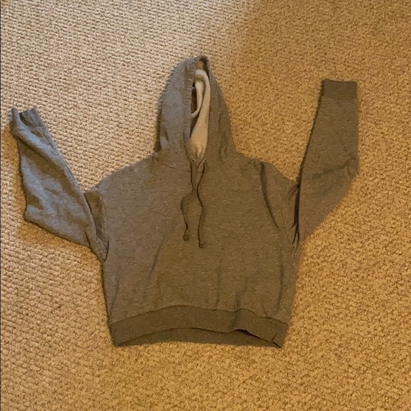 H&M Tops - gray sweatshirt
